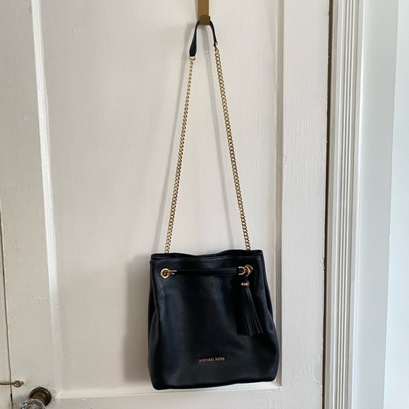 Michael Kors Drop Chain Strap Leather Shoulder Bag - Picture 4 of 16